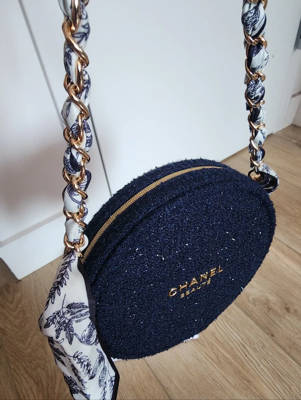 Chanel Beaute Round Navy Blue cosmetic Tweed pouch With Crossbody Chain NIB